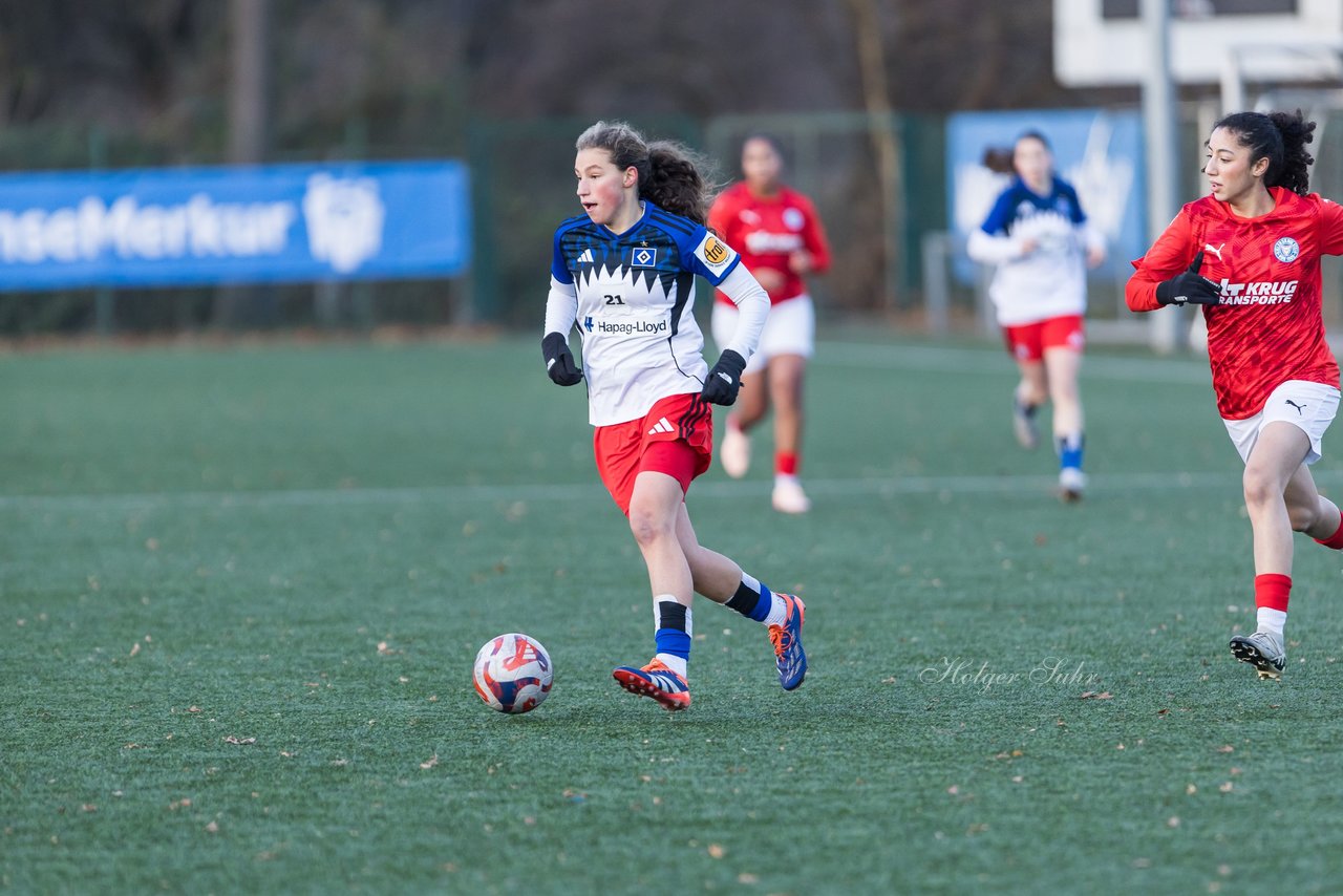 Bild 319 - wBJ Hamburger SV - Holstein Kiel : Ergebnis: 8:0